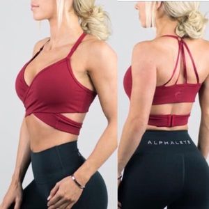 XS Alphalete Cross Cross Bra